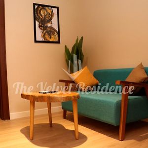 Deluxe Queen Suite